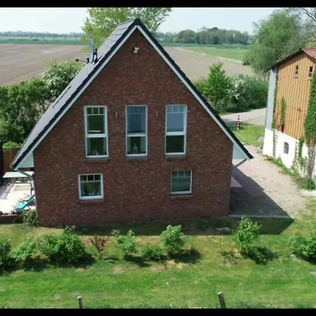 Ferienhaus-hemmerdeich * Oldenswort