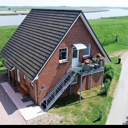 Ferienhaus-hemmerdeich 아파트 *