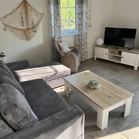 Ferienhaus-hemmerdeich An Der Eider Apartment *
